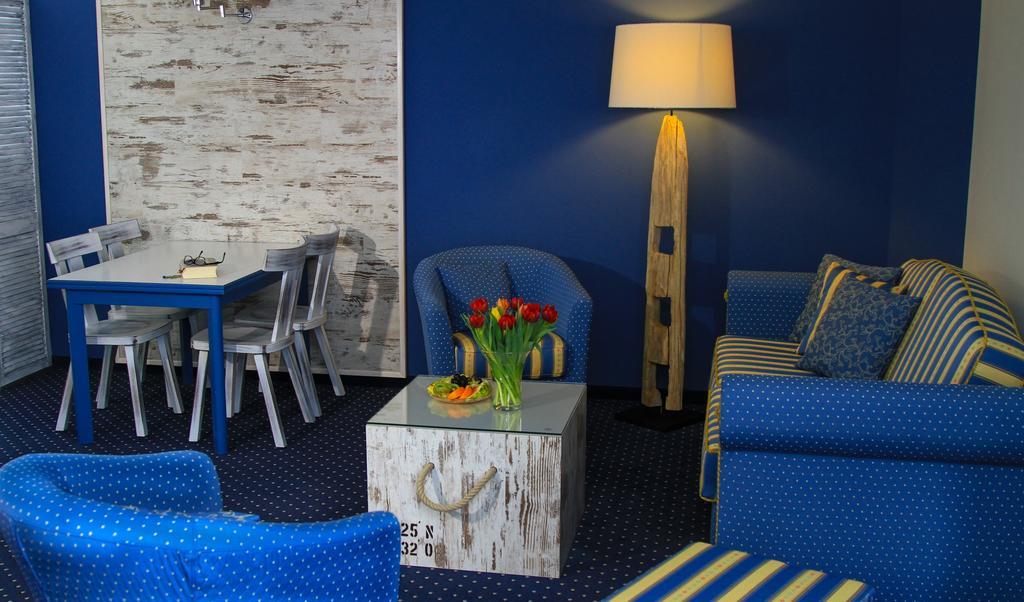 Hotel & Restaurant Seebruecke Zingst Quarto foto